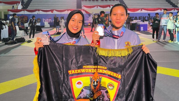 2 Polwan Polda Riau Raih Medali di Kejuaraan Taekwondo Internasional  
